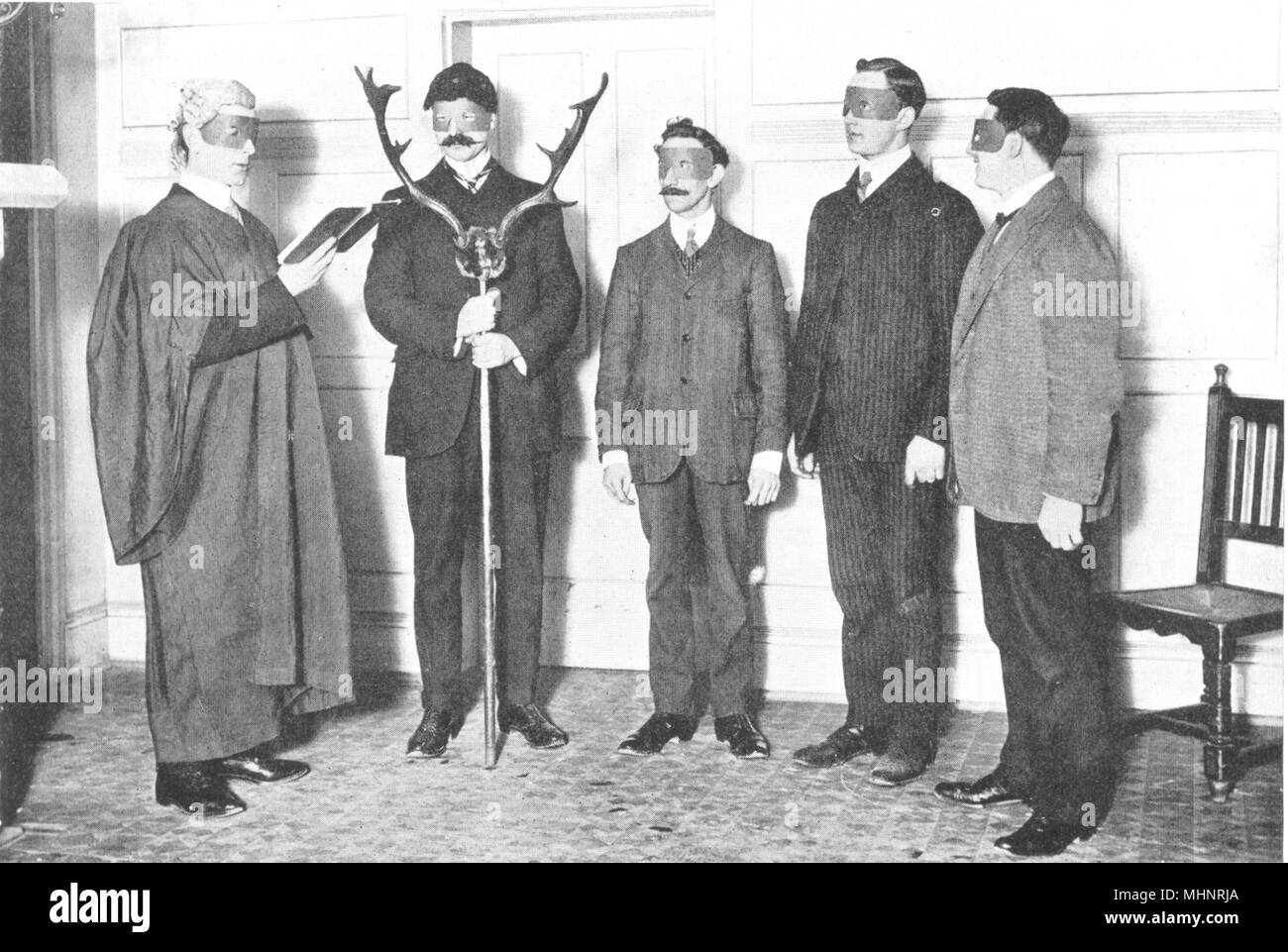 LONDON. The Freedom of Highgate;  swearing on the horns ceremony 1900 print Stock Photo