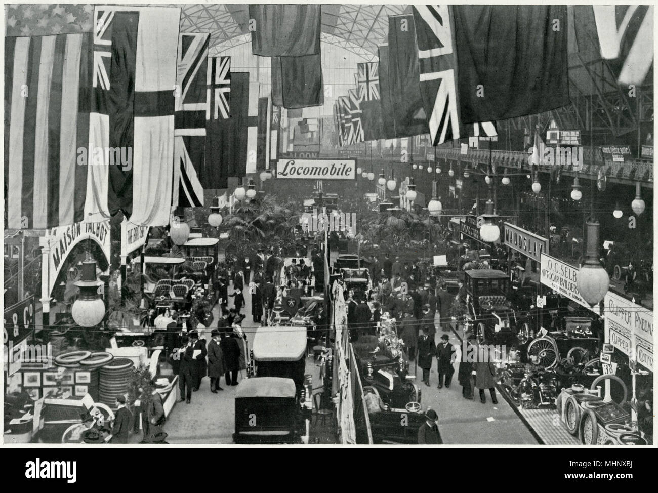 General view of the motor show in the Agricultural Hall, Islington in London, organised by the Automobile Club.       Date: circa 1903 Stock Photo