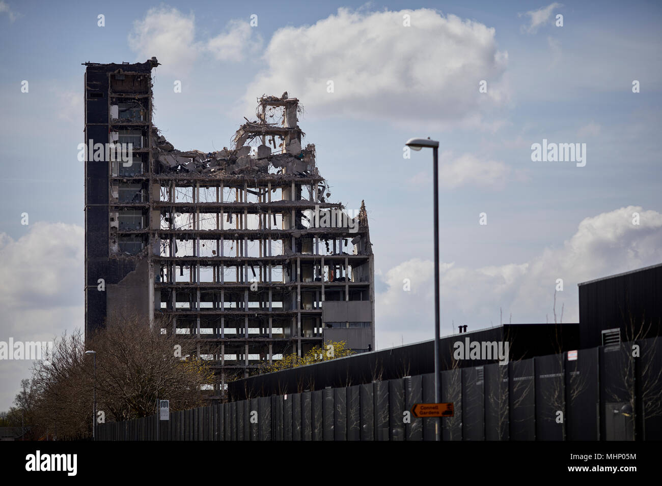 Demolition of Manchester ICL tower in Gorton Designed by architects Cruikshank and Seward, house the cutting-edge computing power of the time, the ICT Stock Photo
