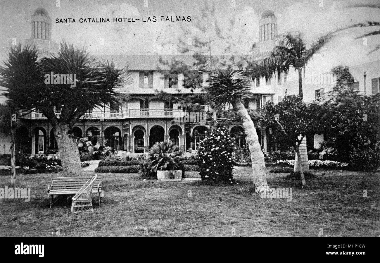 Santa Catalina Hotel, Las Palmas, Gran Canaria, Canary Islands -- view of  the garden. Date: circa 1900s Stock Photo - Alamy