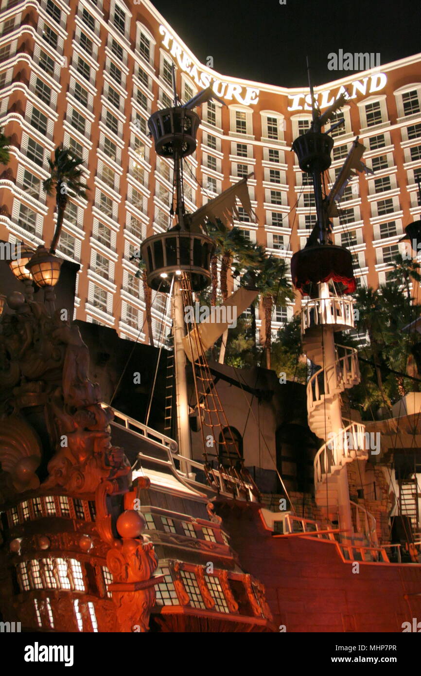 Treasure Island Hotel and Pirate Ship at night Las Vegas Nevada USA ...