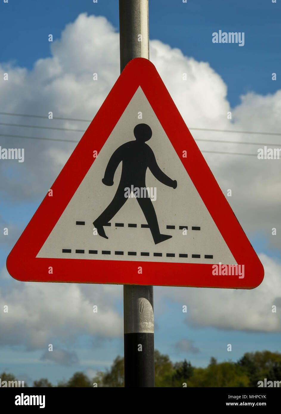 Pedestrian crossing sign red triangle hi-res stock photography and ...