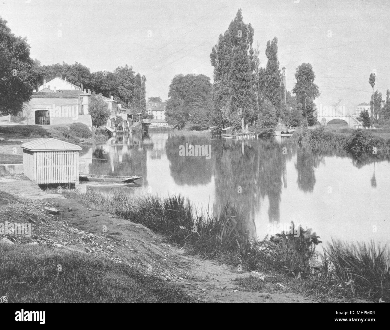 CHARENTE. Angoulême- Bords de la Charente 1904 old antique print picture Stock Photo