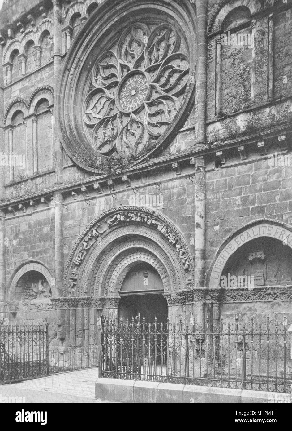 CHARENTE. Cognac- Portail de la cathédrale 1904 old antique print picture Stock Photo