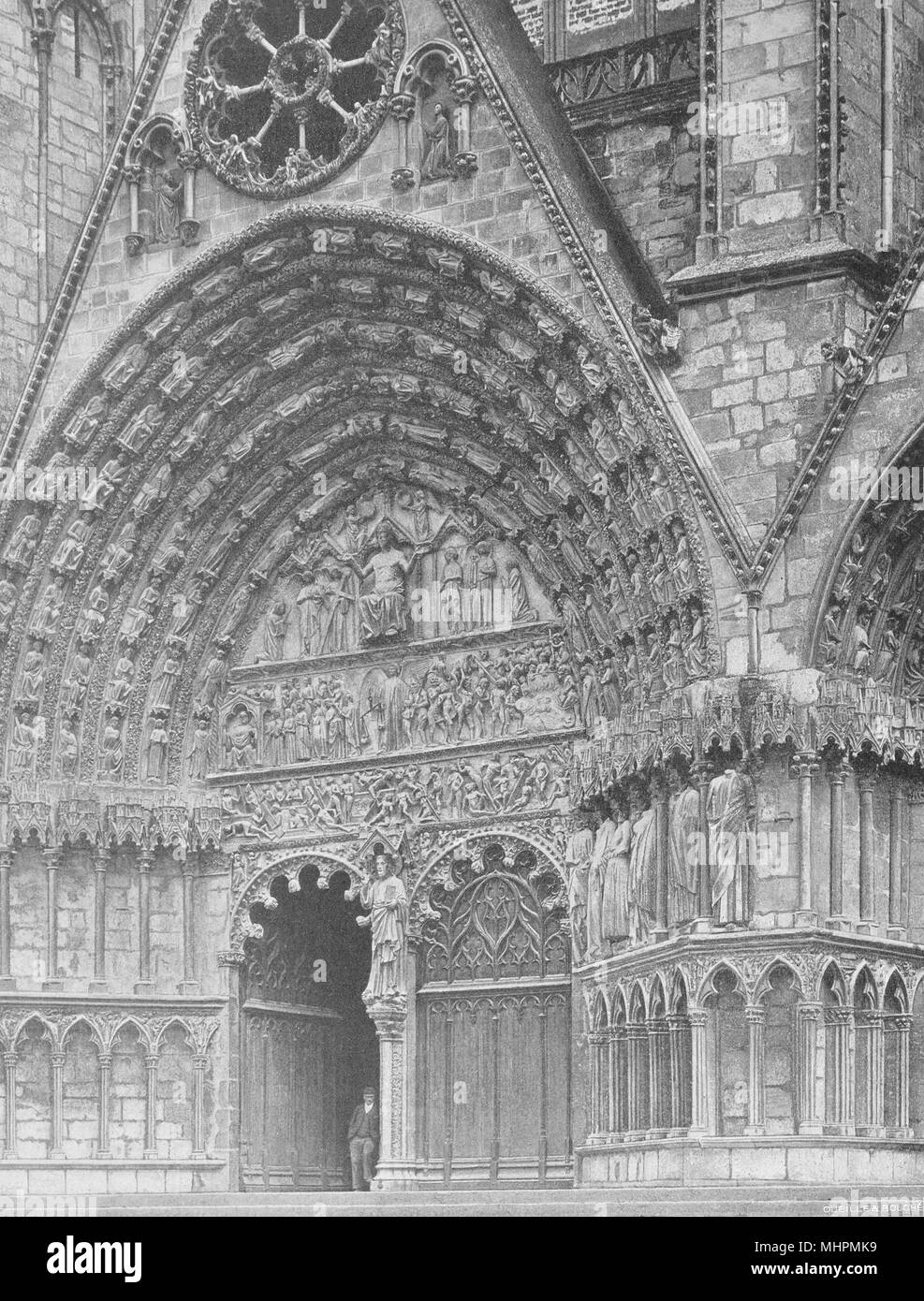 CHER. Bourges- Cathédrale. portail central 1905 old antique print picture Stock Photo