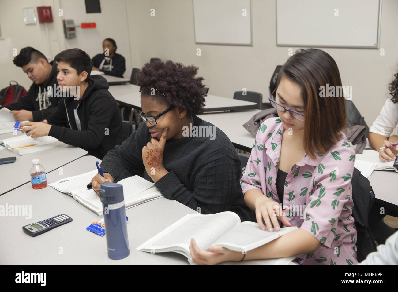 College bound high school students participate in a College Now program to prepare for SAT tests and filling out college applications, After school pr Stock Photo