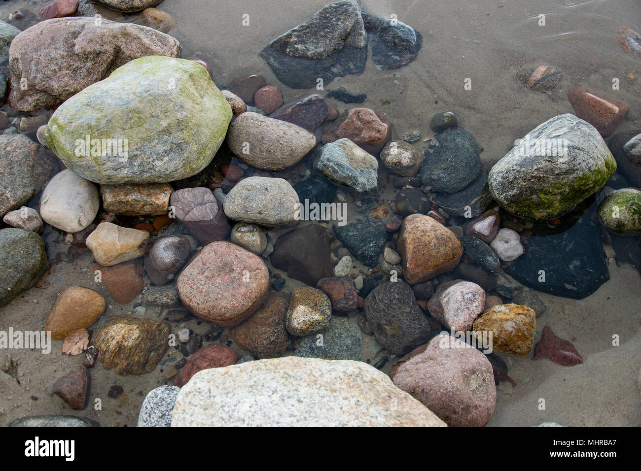 Wallpaper of rocks hi-res stock photography and images - Alamy