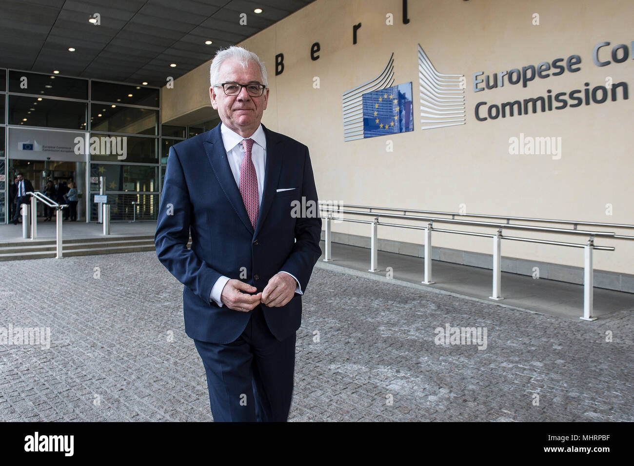 Brussels, Belgium. 03rd May, 2018. Jacek Czaputowicz, Polish Foreign Minister leaves the headquarters of European Commission after meeting on Rule of law in Brussels, Belgium on 03.05.2018 by Wiktor Dabkowski | usage worldwide Credit: dpa/Alamy Live News Stock Photo