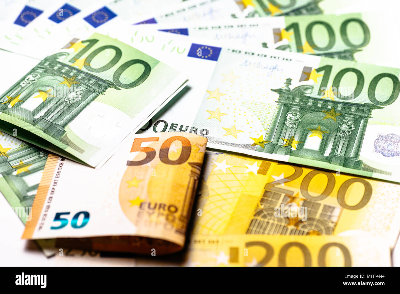 Euro banknotes close up. Several hundred euro banknotes Stock Photo - Alamy
