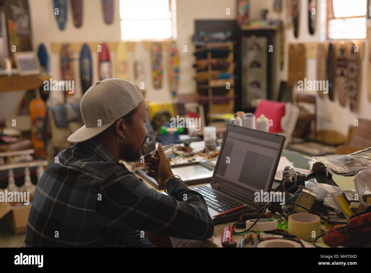 Laptop manufacturing process hires stock photography and images Alamy