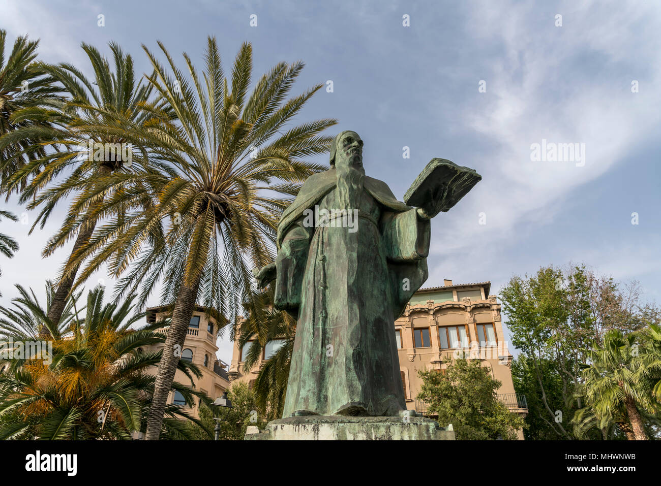 Statue Ramon Llull, Palma de Mallorca, Mallorca, Balearen, Spanien  | Ramon Llull statue, Palma de Mallorca, Majorca, Balearic Islands, Spain, Stock Photo