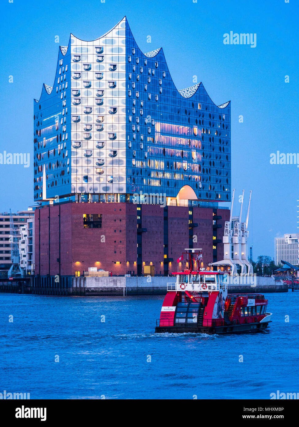 Elbphilharmonie  Hamburg - Elbe Philharmonic Hall - Elbi - Hamburg Concert Hall - architect Herzog & De Meuron - opened 2017 construction started 2007 Stock Photo