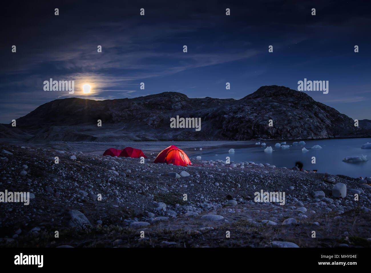 Full moon at night hi-res stock photography and images - Alamy