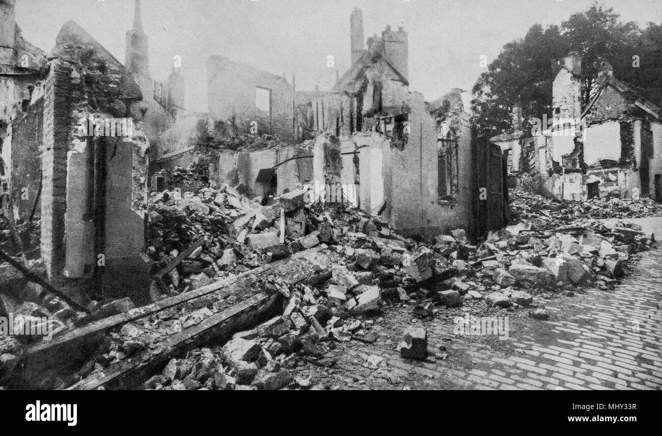 Ruins of Belion street after an attack, Senlis, First World War, France Stock Photo