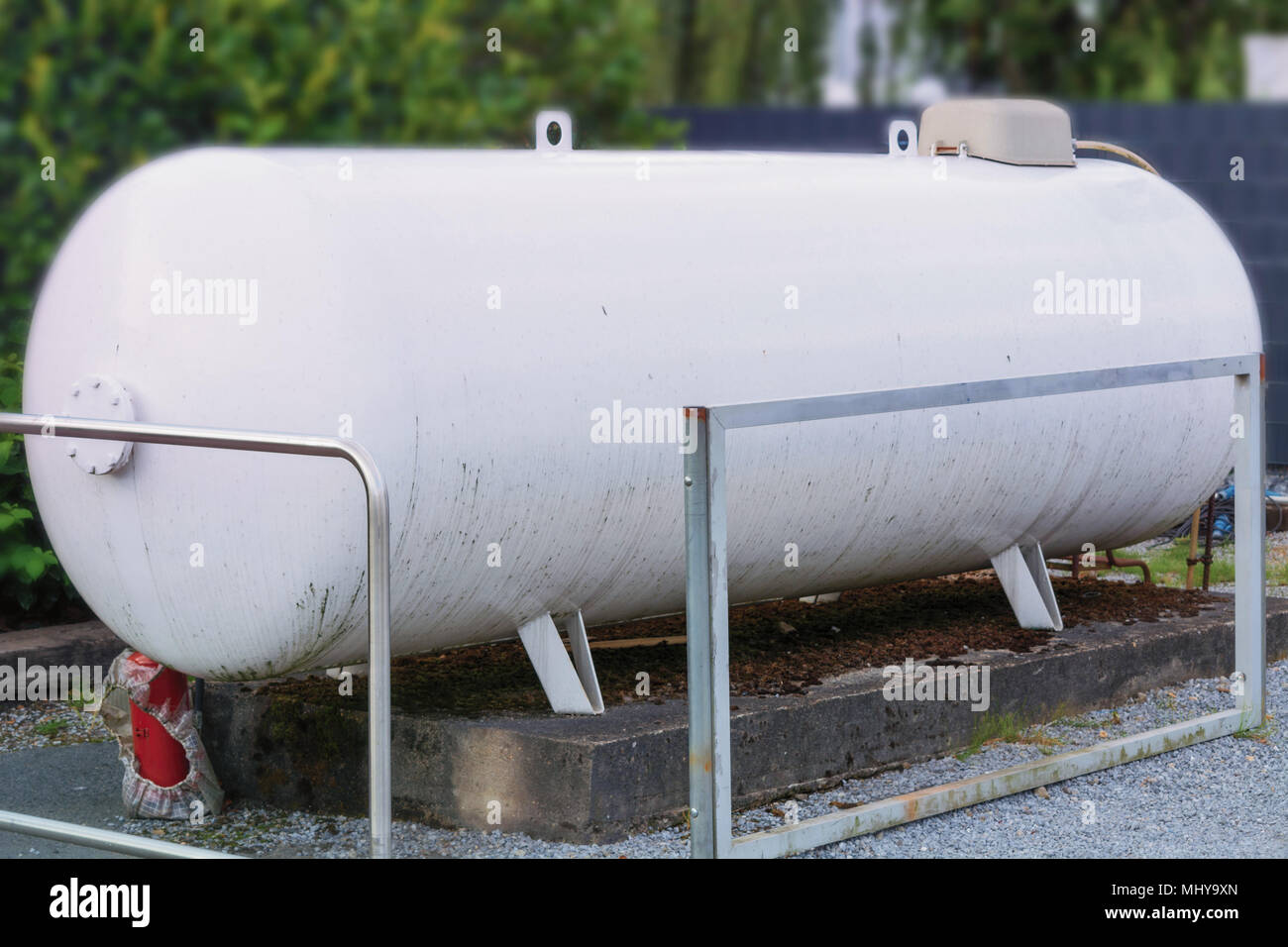 Large propane tank best sale