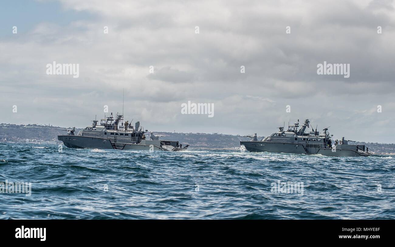 180502-N-NT795-453 SAN DIEGO (May 2, 2018) Sailors assigned to Coastal Riverine Squadron (CRS) 3 are underway aboard MKVI patrol boats during unit level training conducted by Coastal Riverine Group (CRG) 1 Training and Evaluation Unit, May 2, 2018. CRG provides a core capability to defend designated high value assets throughout the green and blue-water environment and providing deployable Adaptive Force Packages (AFP) worldwide in an integrated, joint and combined theater of operations. (U.S. Navy photo by Chief Boatswain's Mate Nelson Doromal Jr/Released). () Stock Photo