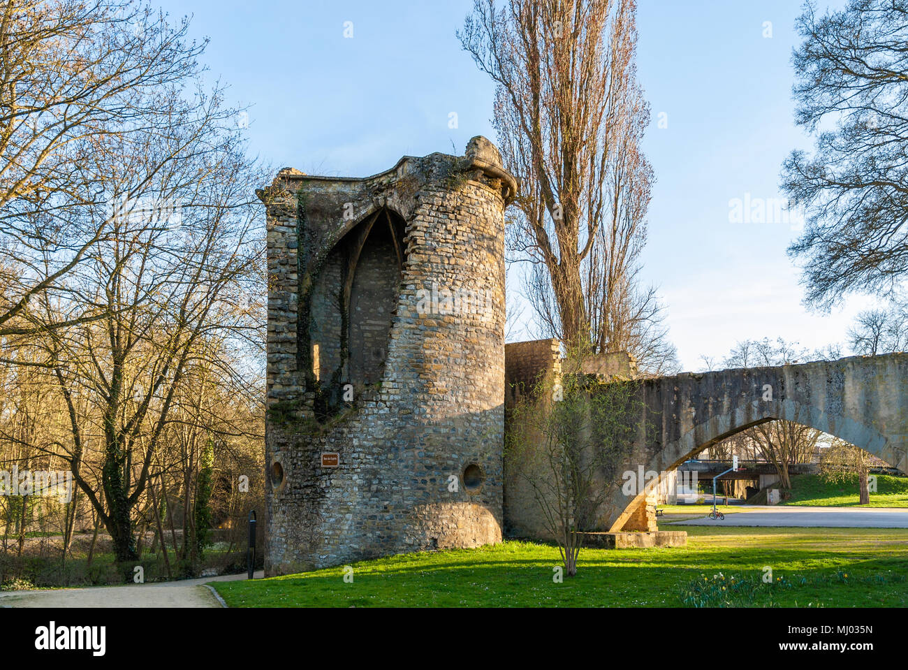 Tour des Esprits medieval curtain wall of Metz Lorraine, France