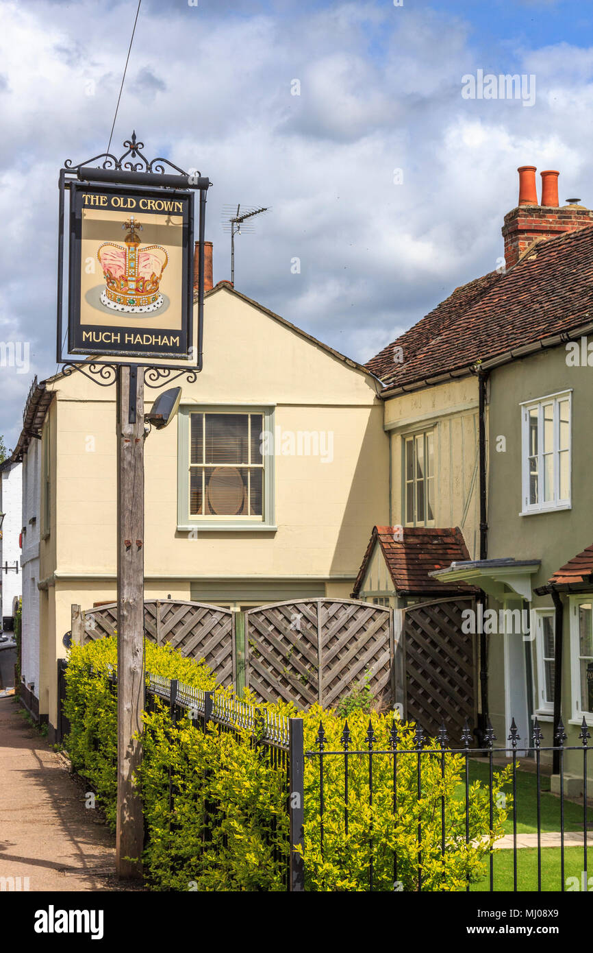 the old crown pub now residential dwelling, pretty and desirable