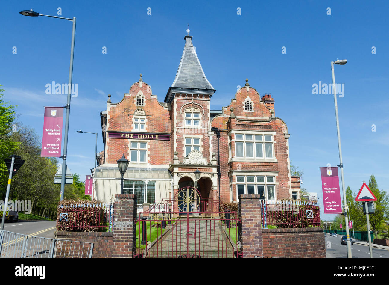 The Holte Pub next to the Holte End at Villa Park, home of Aston Villa Football Club in Birmingham Stock Photo