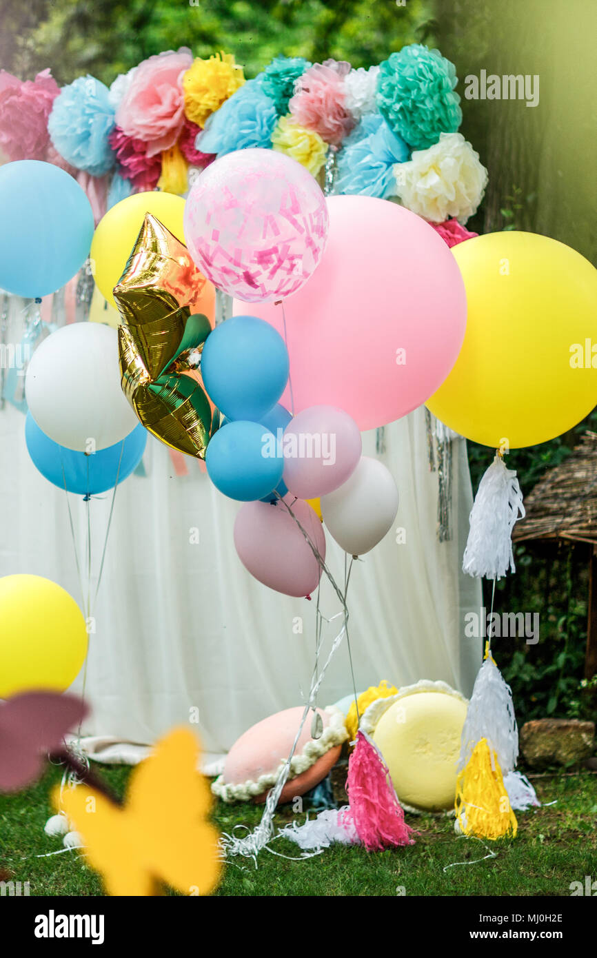 birthday party and many balloons Stock Photo Alamy