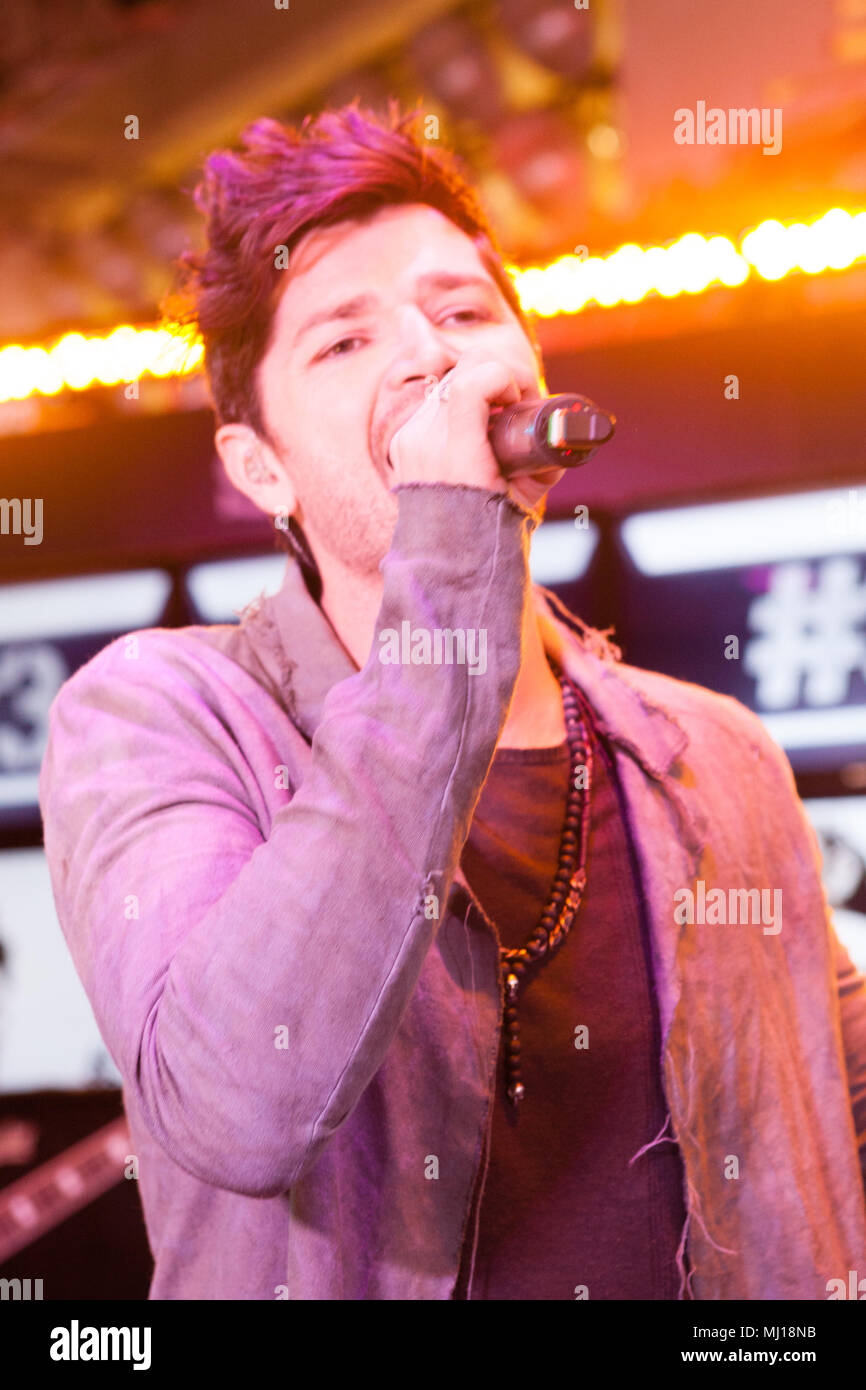 NEW YORK, NY - OCTOBER 5: Danny O'Donoghue of The Script performing ...