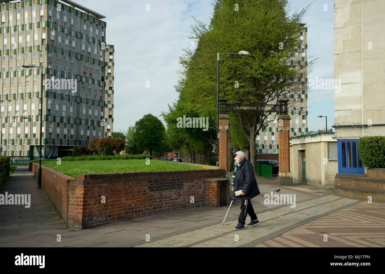 Elderly uk council hi-res stock photography and images - Alamy