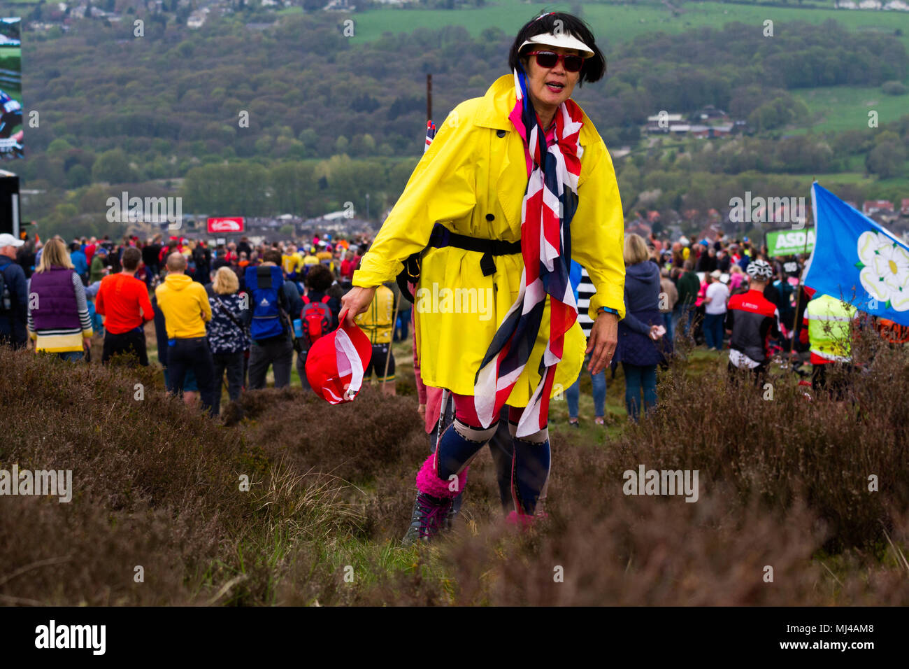 West Yorkshire, UK. 4th May 2018. supporters out on the summit finish in colourful and patriotic style for the Tour de Yorkshire race    Rebecca Cole/Alamy Live News Stock Photo