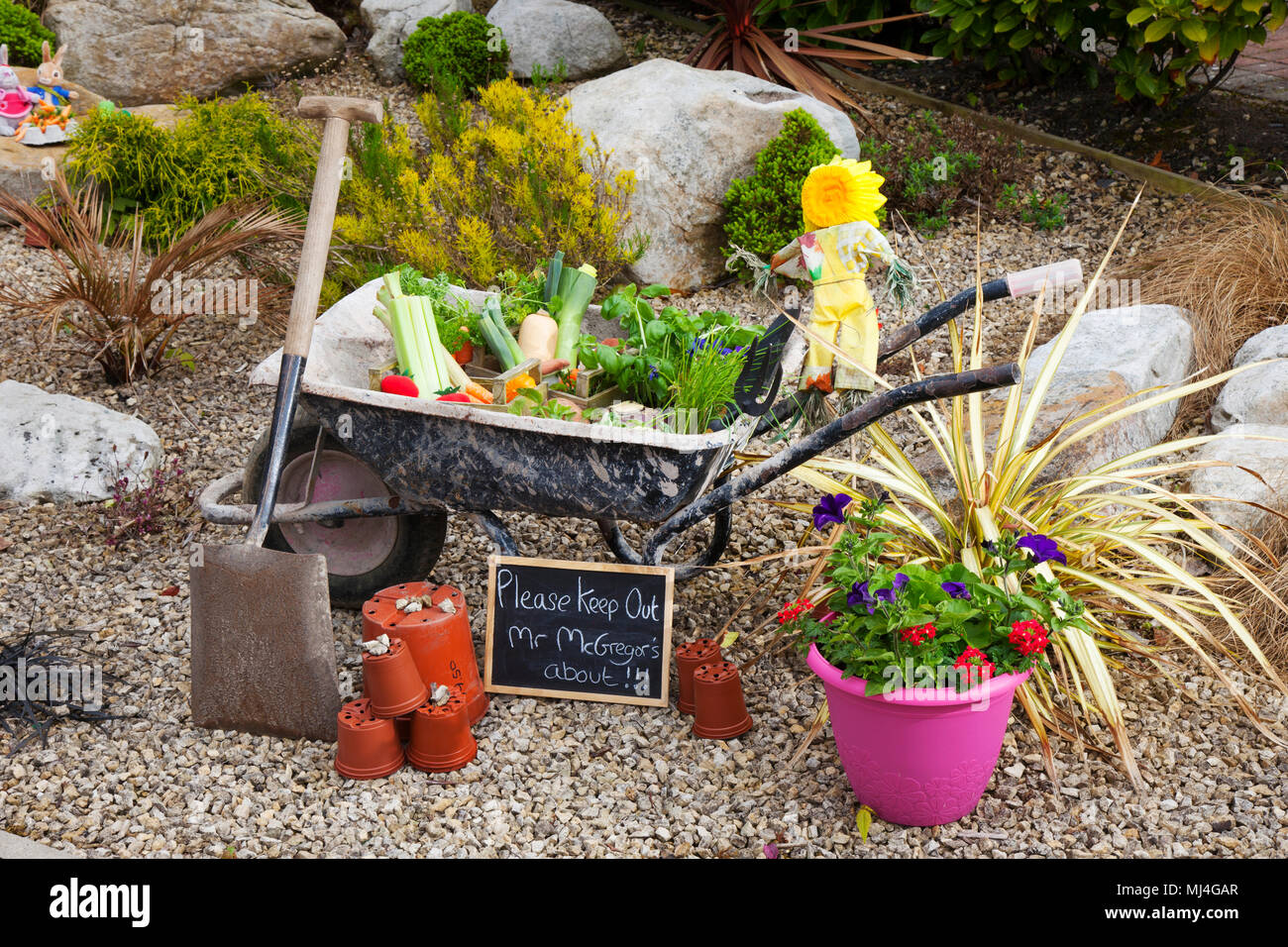 Peter rabbit tv series hi-res stock photography and images - Alamy