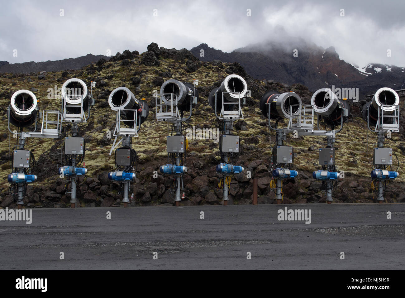 Snowmaking machine hi-res stock photography and images - Alamy