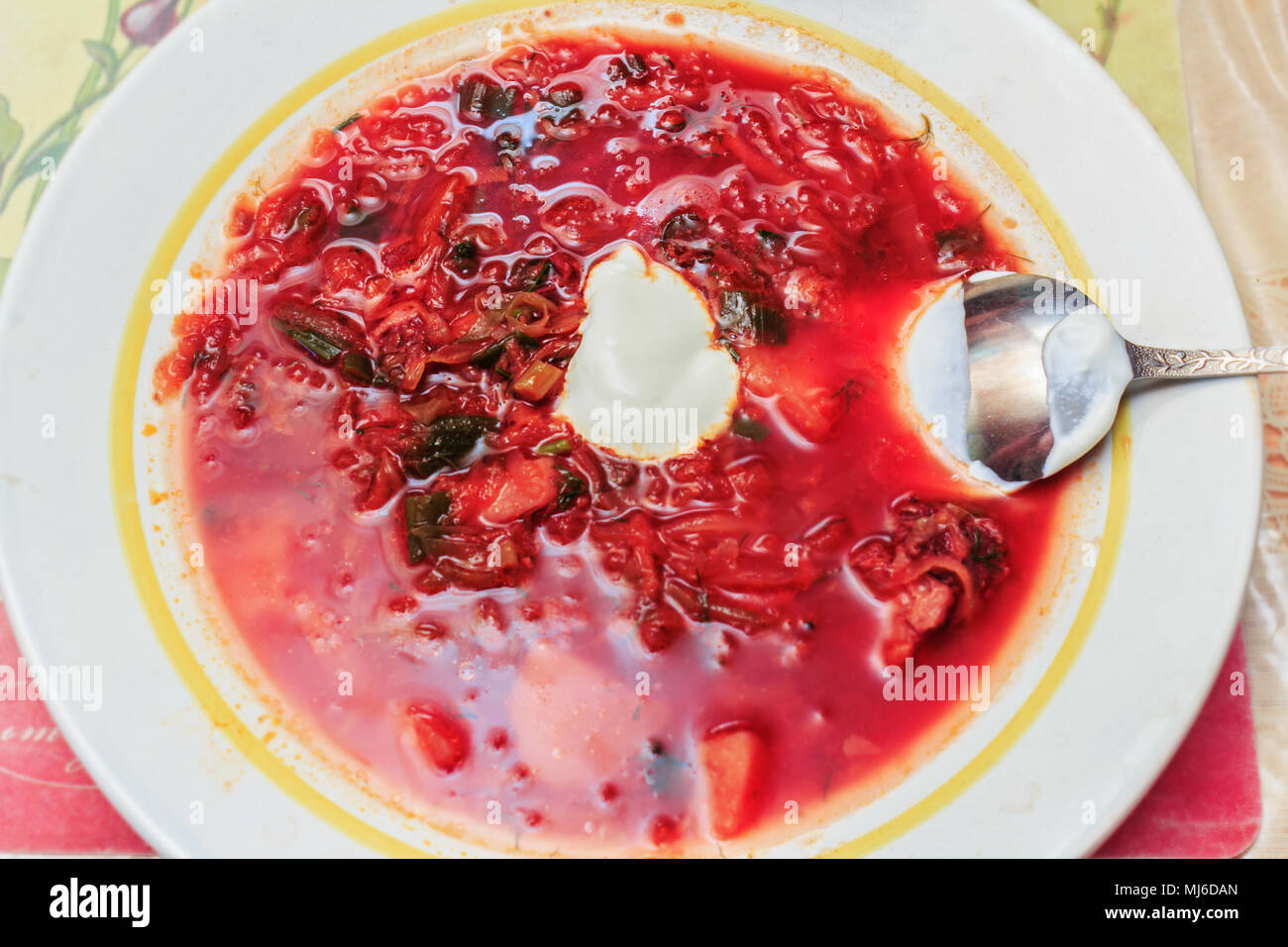 Freash borscht with sour cream in white plate Stock Photo Alamy