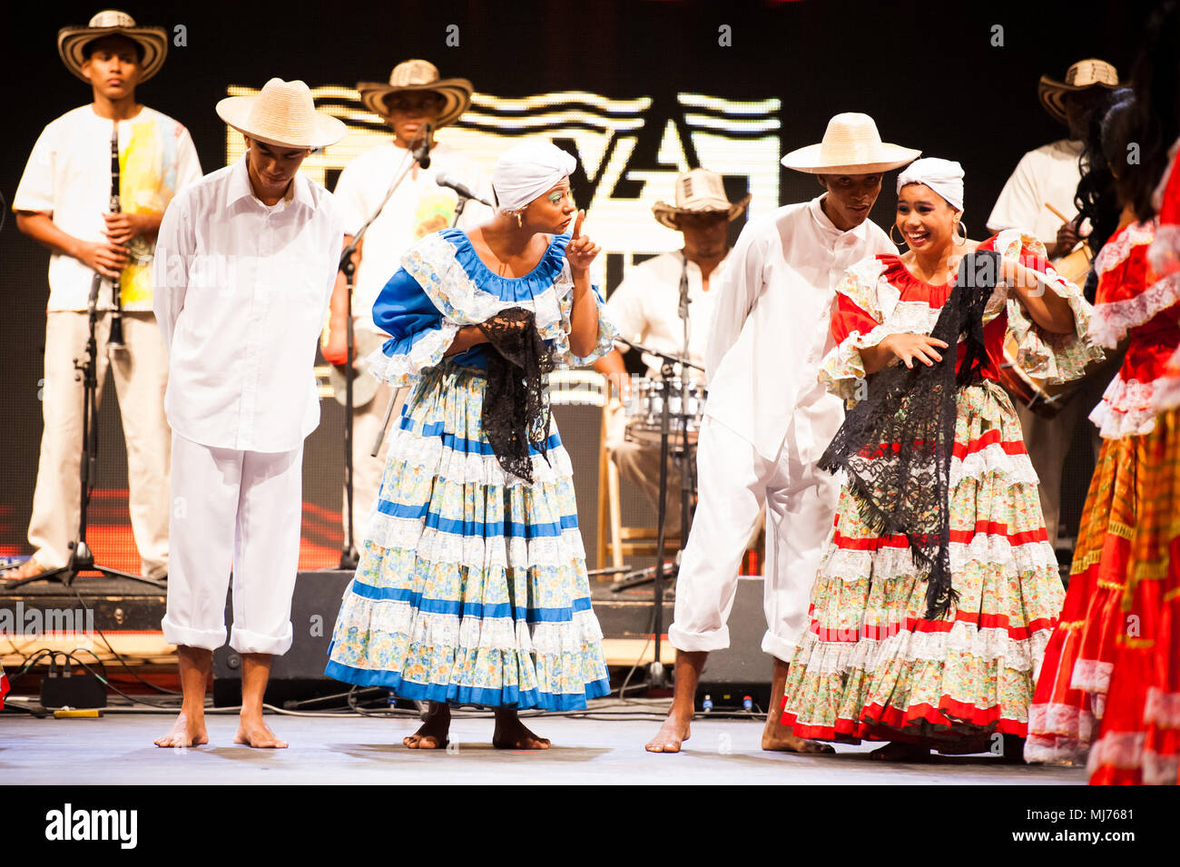 Cali colombia dancing hi-res stock photography and images - Alamy