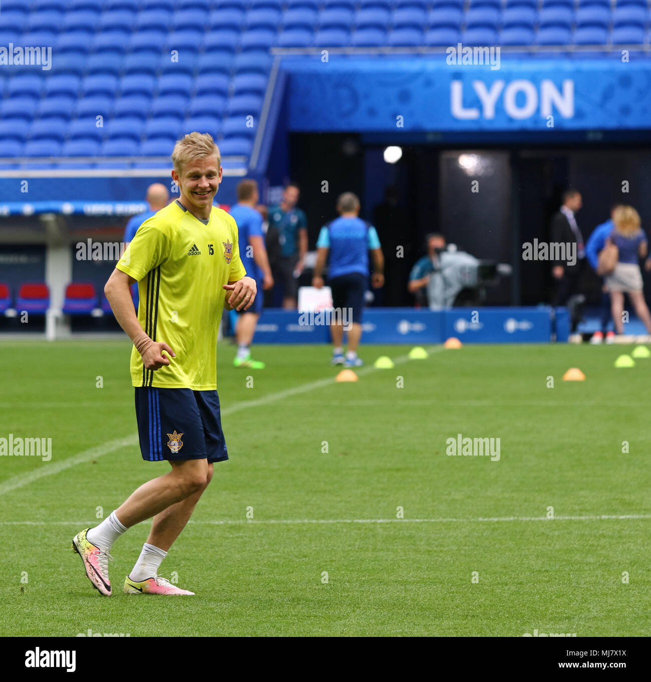 Zinchenko hires stock photography and images Alamy