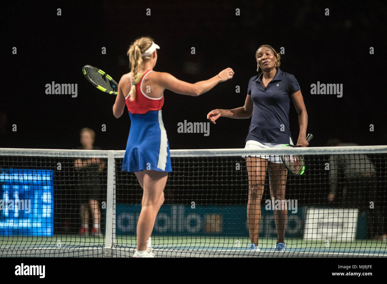 Denmark, Copenhagen - April 30, 2018. Caroline Wozniacki (L) faces Venus  Williams (R) at the Champions Battle 2018 in Telia Parken, Copenhagen.  (Photo credit: Gonzales Photo - Samy Khabthani Stock Photo - Alamy