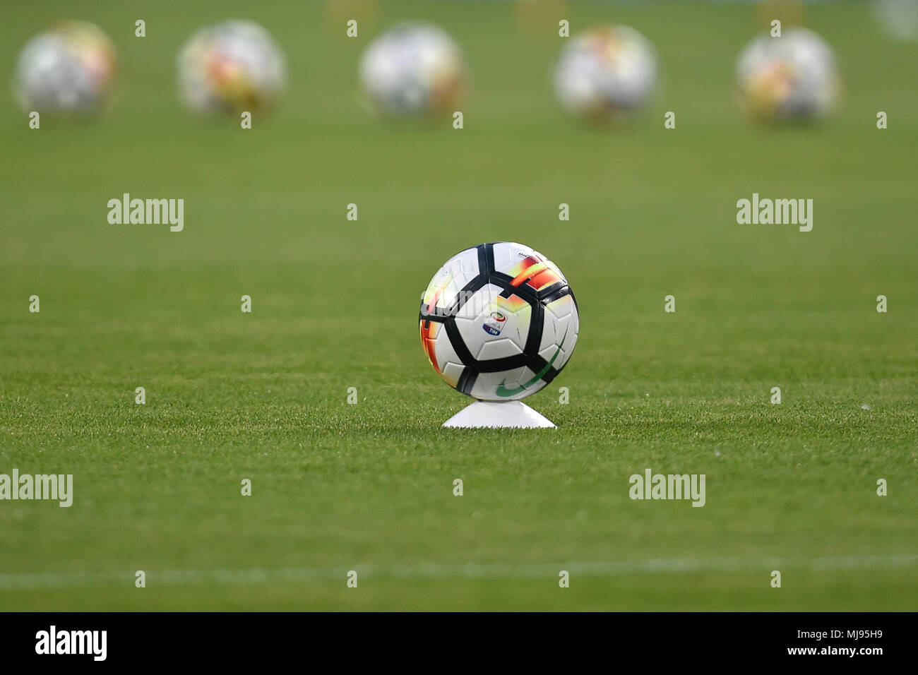 Balls Palloni Torino 22-04-2018 Allianz Stadium Football Calcio Serie A 2017 /2018 Juventus - Napoli Foto Andrea Staccioli / Insidefoto Stock Photo -  Alamy