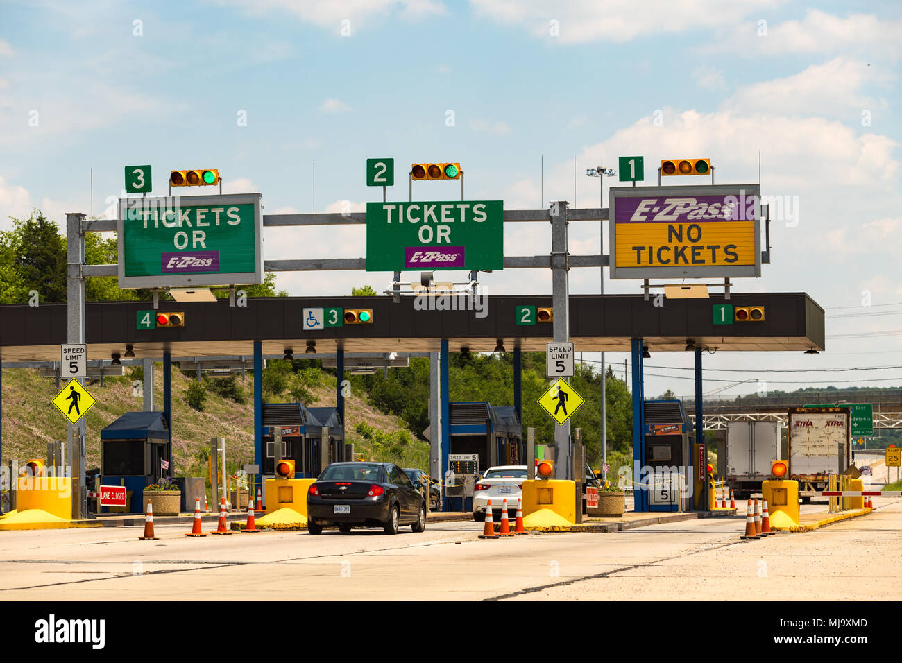 Denver, PA, USA June 20, 2016 Vehicles approach the entrance toll
