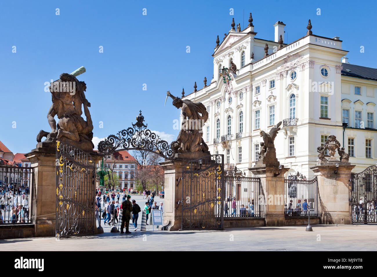 Matyasova brana, Arcibiskupsky palac, Prazsky hrad (UNESCO), Praha, Ceska republika Stock Photo