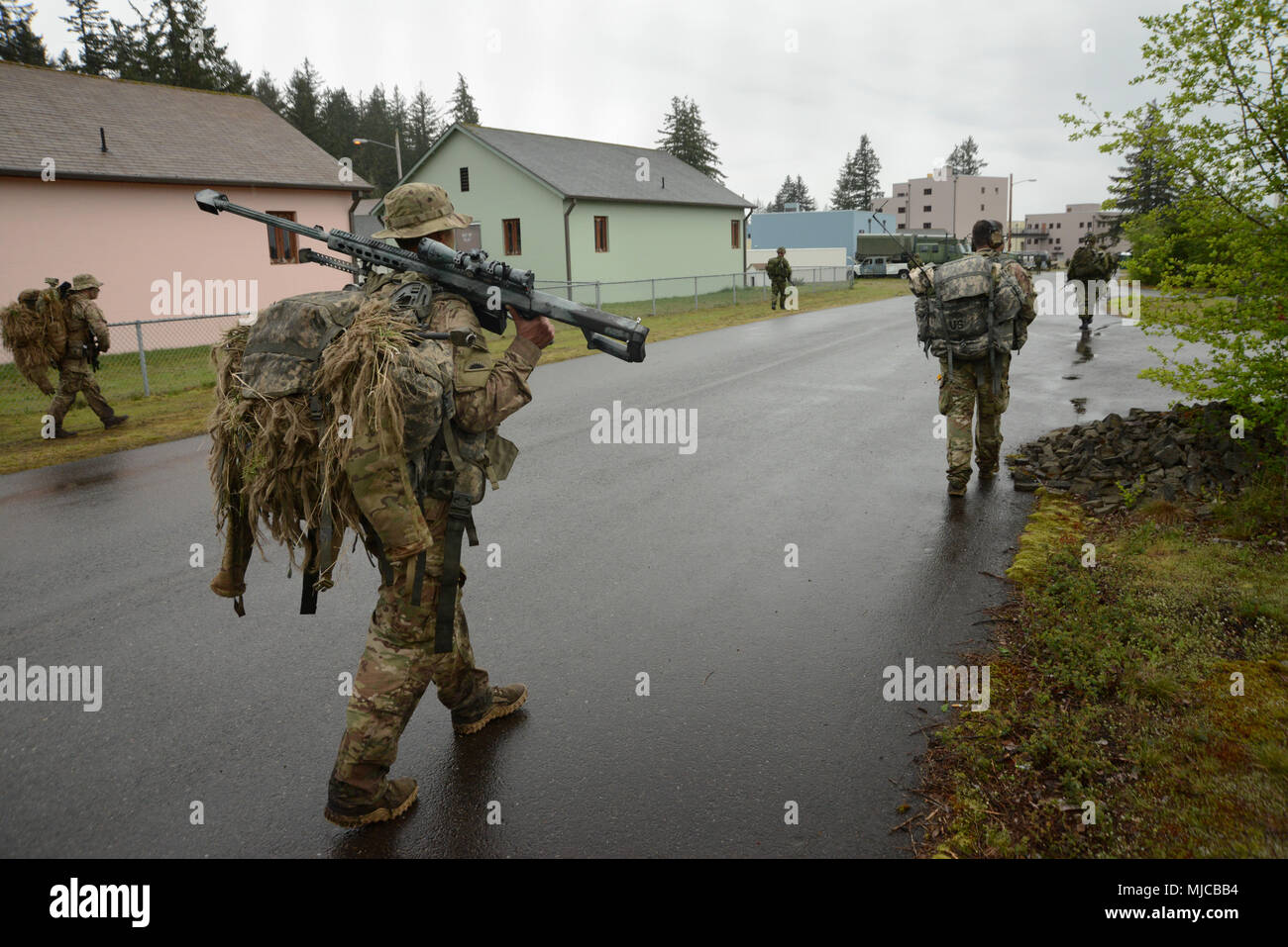 Oregon Army National Guard members assigned to the scout platoon, 2nd