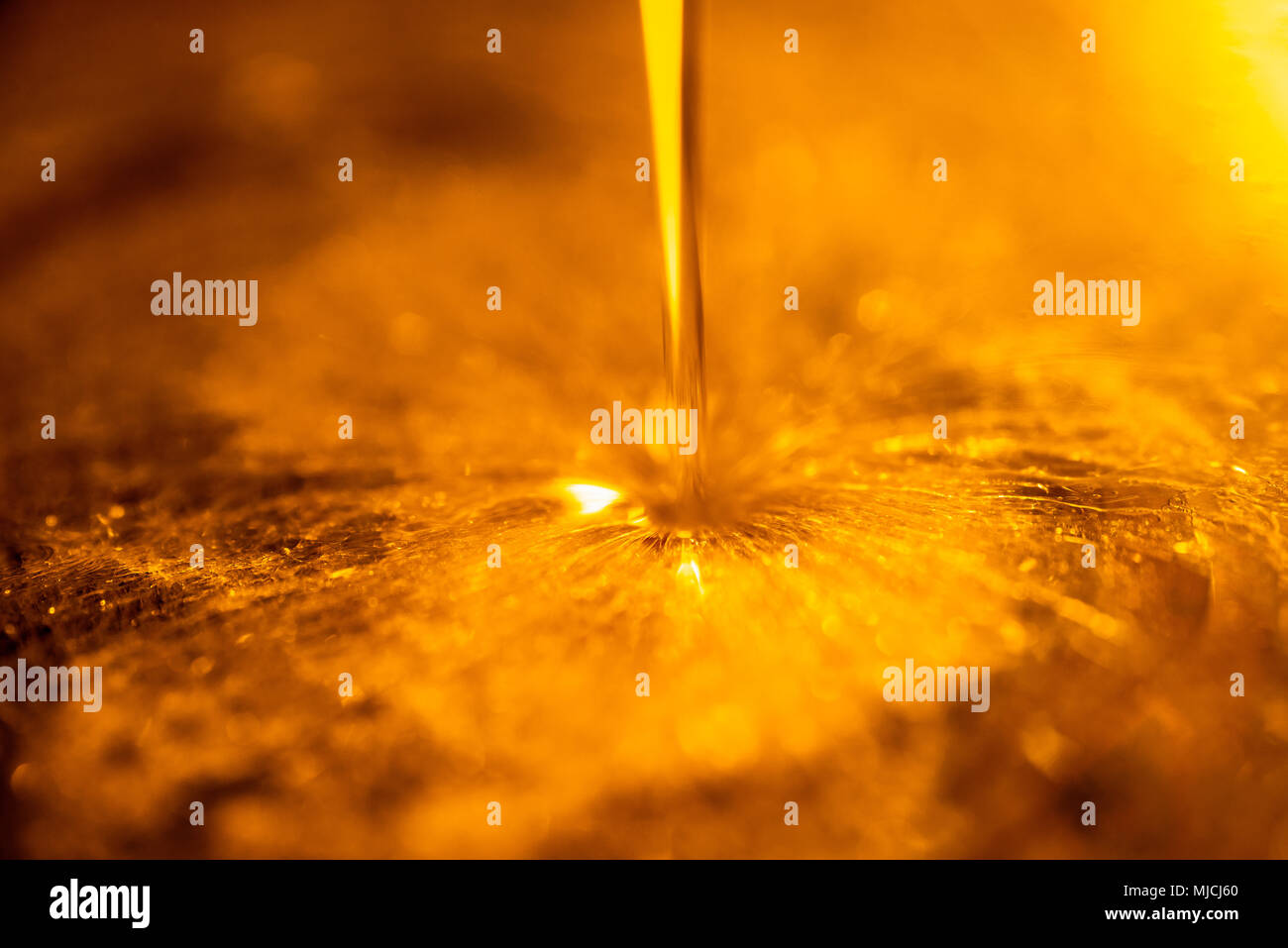Viscous flow hi-res stock photography and images - Alamy