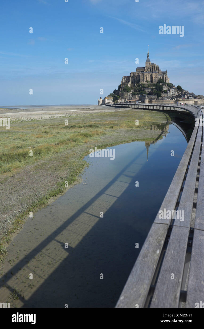 Mont saint michel bridge hires stock photography and images Alamy