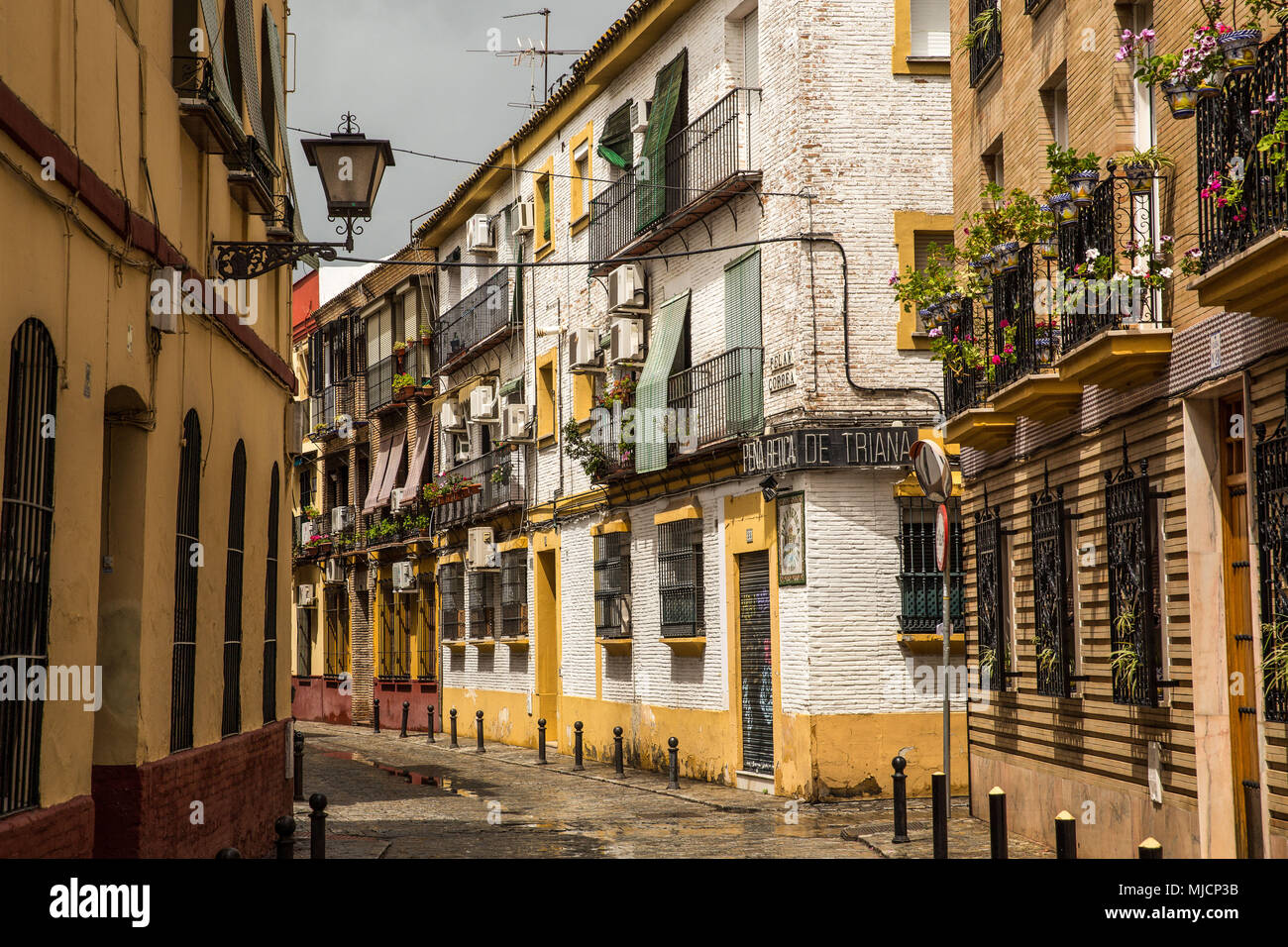 Seville Old High Resolution Stock Photography and Images - Alamy