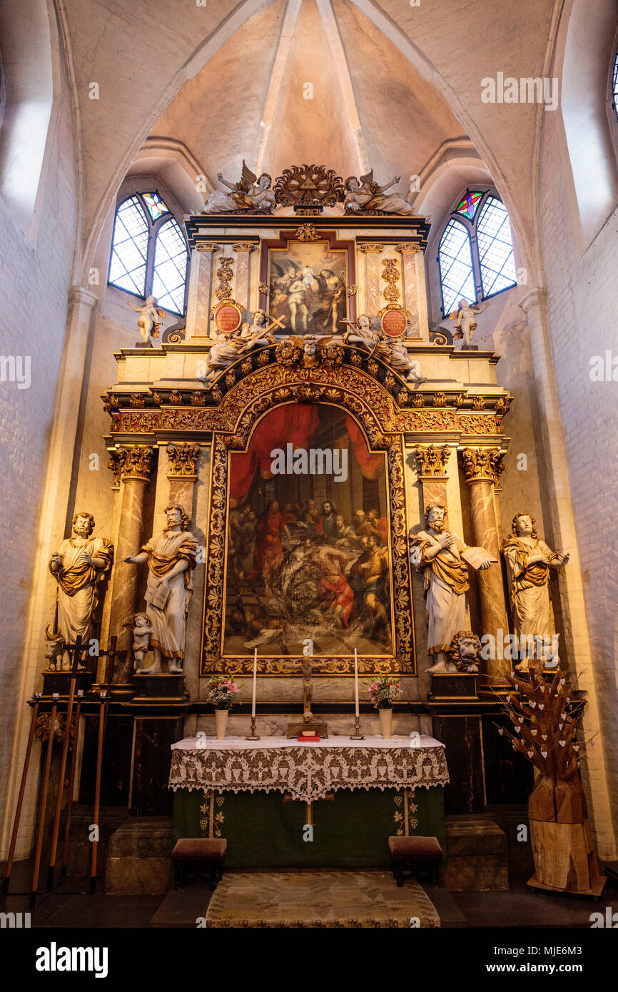 Altar of the church of the virgin mary mariakyrkan europe hires stock