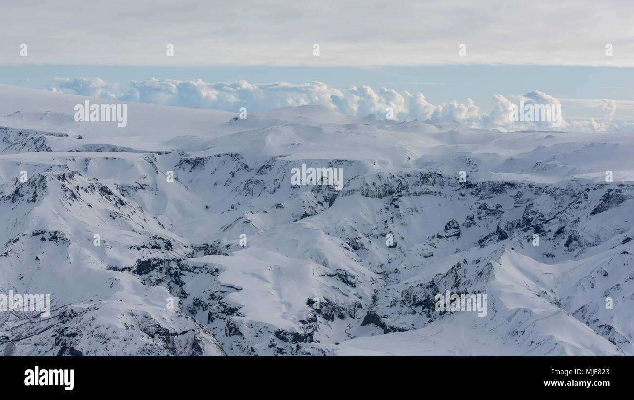 Birds eye view of mountains hi-res stock photography and images - Alamy