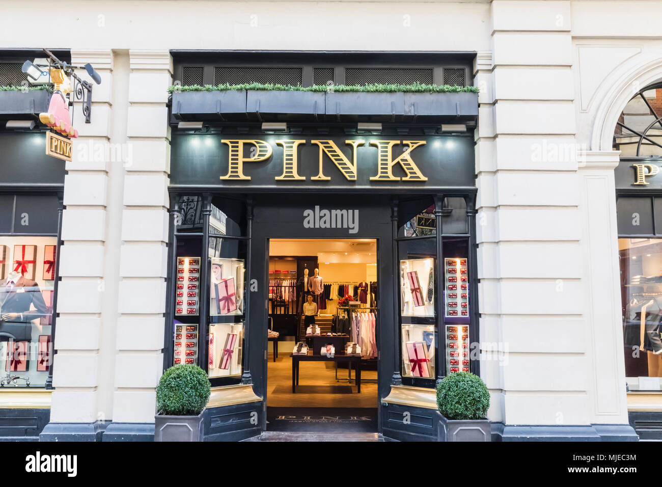 England, London, Jermyn Street, Pink Store Stock Photo