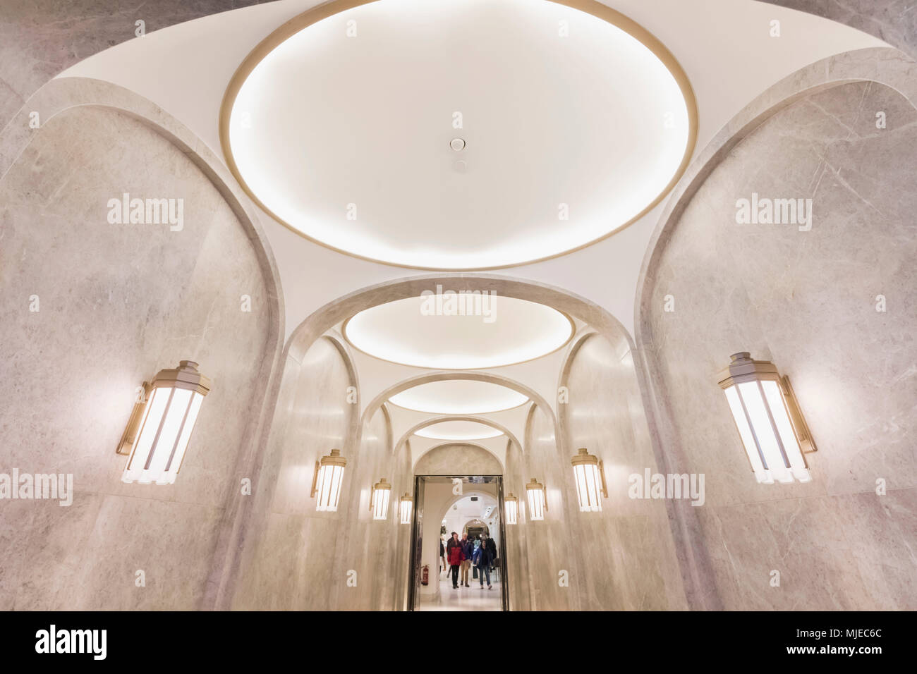 England, London, Knightsbridge, Harrods, Entrance Hallway Stock Photo