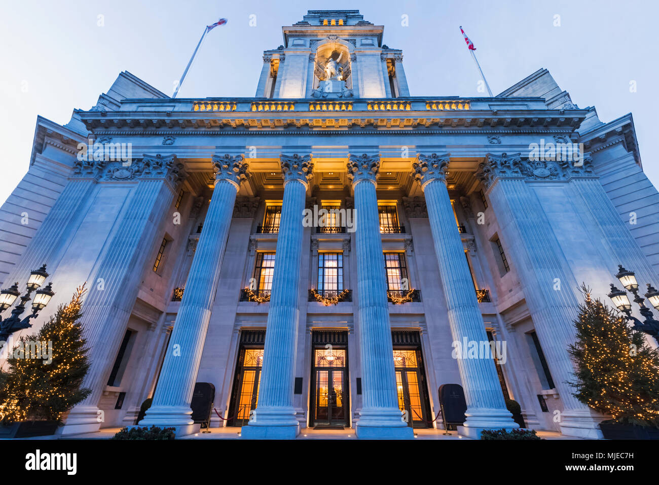 England, London, City of London, Tower Hill, Four Seasons Hotel with