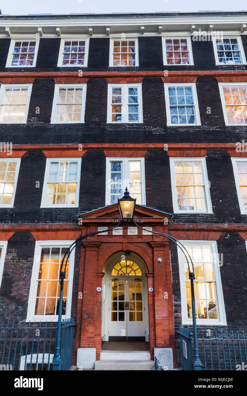 England, London, The Strand, Inner Temple, Kings Bench Walk, Solicitors Offices Stock Photo