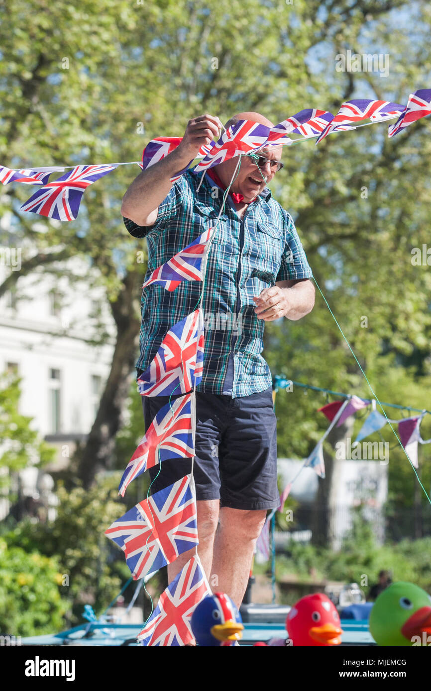 London, UK. 5th May, 2018. The  International Water Association (IWA) Canalway Cavalcade held over the May Bank Holiday weekend is London's biggest, brightest  and best waterways festival  with an array of boats, trade show stalls and boat gatherings. The festival has been taking place at Little Venice  in North London since 1983. Credit: amer ghazzal/Alamy Live News Stock Photo