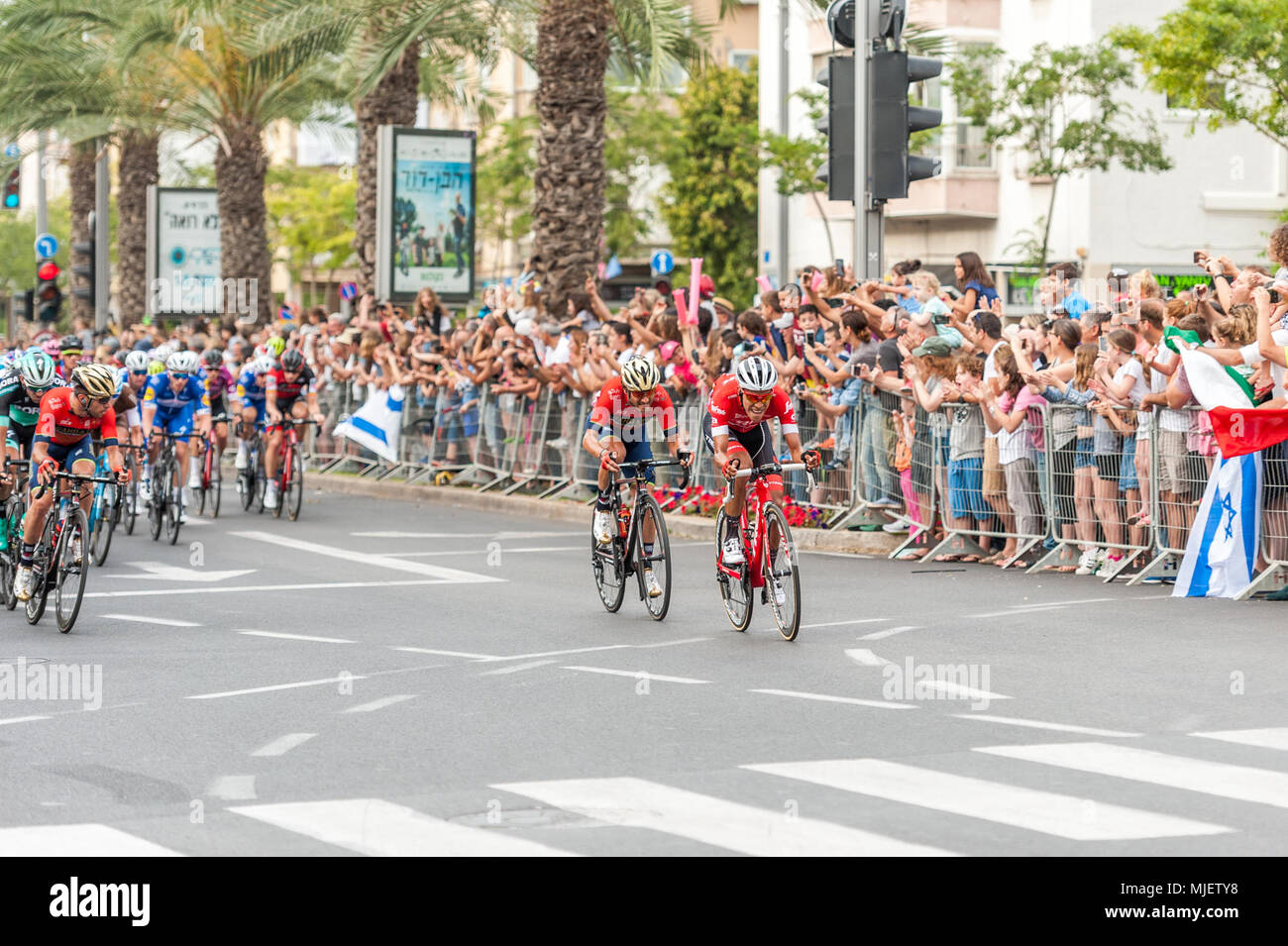 Tel Aviv-Yafo, Israel. 5 May 2018: Giro d'Italia - arrival in Tel Aviv (Michael Jacobs/Alamy live news) Credit: Michael Jacobs/Alamy Live News Stock Photo