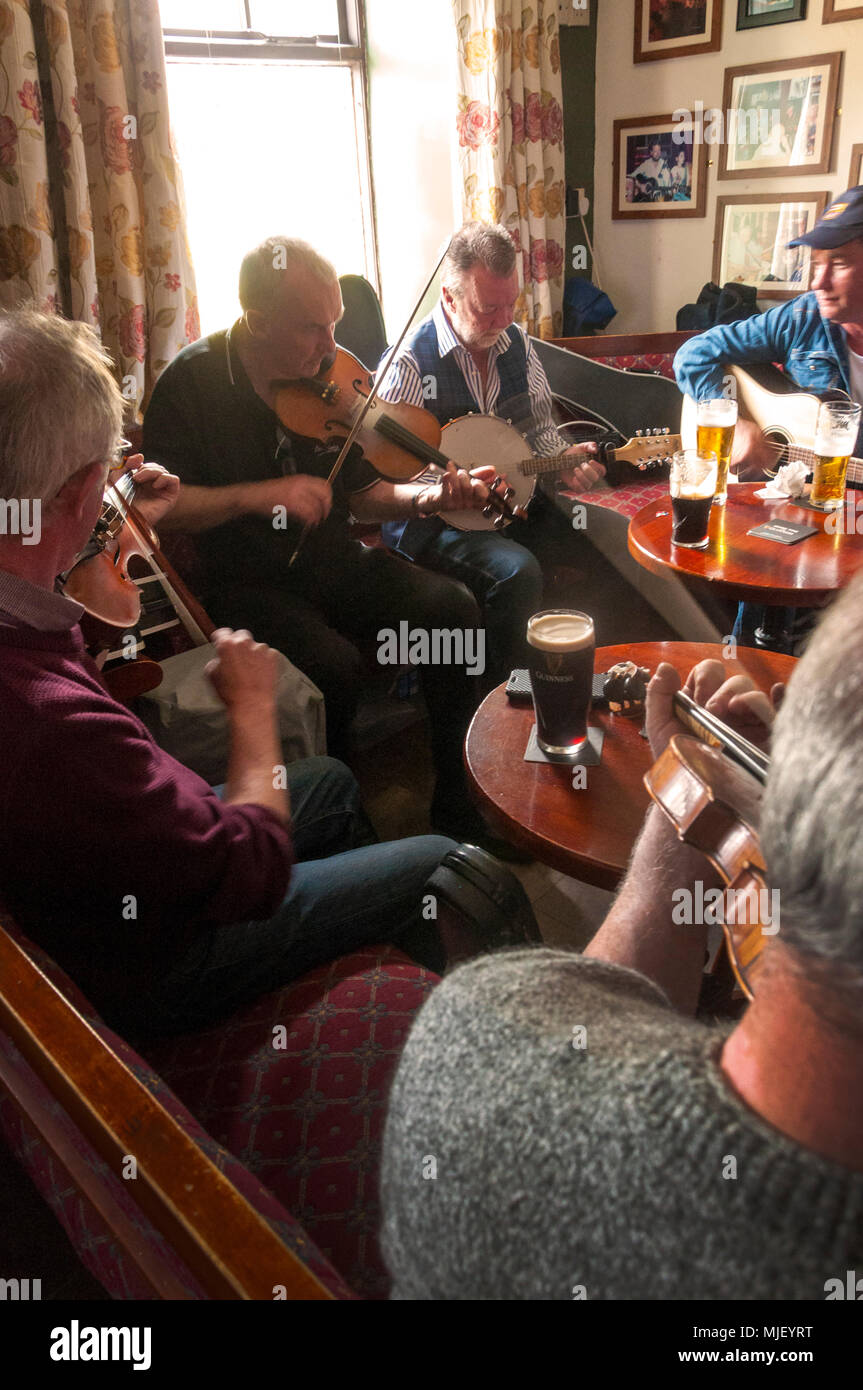 Ardara, County Donegal, Ireland. 5th May 2018. Traditional musicians from Ireland, Scotland, Wales and France gather for the 18th “Cup of Tae” music festival held in this west coast town. The name “Cup of Tae” comes from a traditional Irish dance tune. Credit: Richard Wayman/Alamy Live News Stock Photo