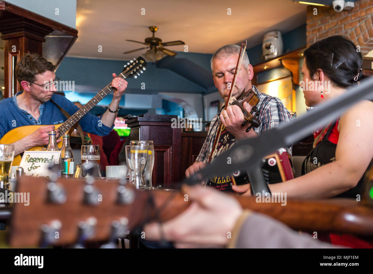 Cahersiveen, County Kerry, Ireland, 5 May 2018. Traditional Irish music pub session, Cahersiveen, County Kerry, Ireland Credit: Stephen Power/Alamy Live News Stock Photo